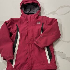 The North Face Triclimate 3 in 1 HyVent Coat: Girls Size 6 (XS)